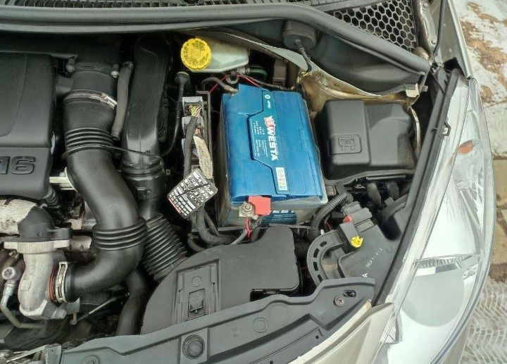 Продам авто PEUGEOT 207 ( 2008 рік) . Дизель 1.6, механіка.