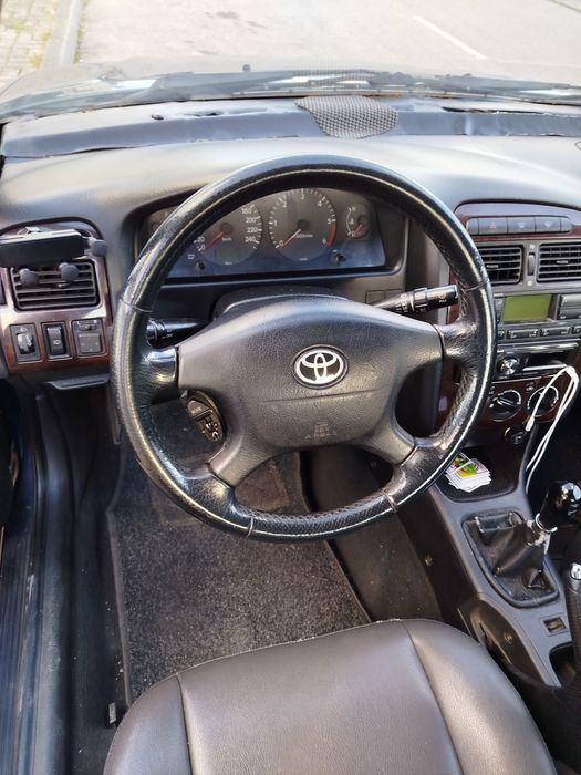 Toyota Avensis 2.0 D4D | Revisão Completa | Distribuição + Embraiagem Nova