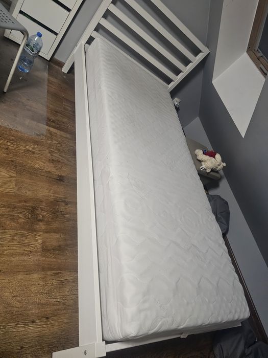 Materac kieszeniowy-masujący,