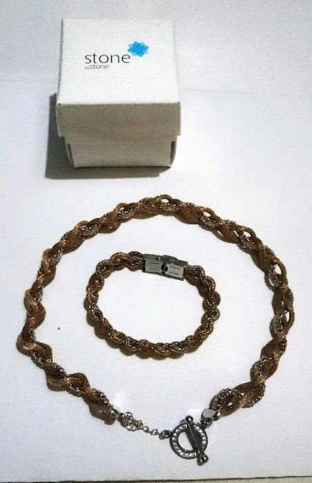 Conjunto colar tricolor e pulseira bicolor em aço