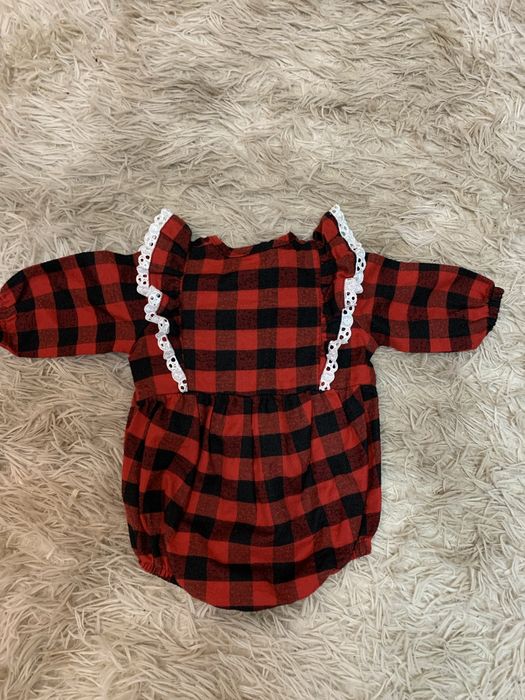 Костюмчик на дівчинку