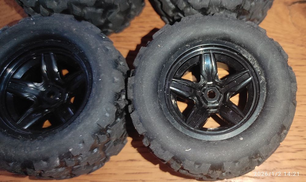 Koła RC ,Hex 7, wymiar 65x37.