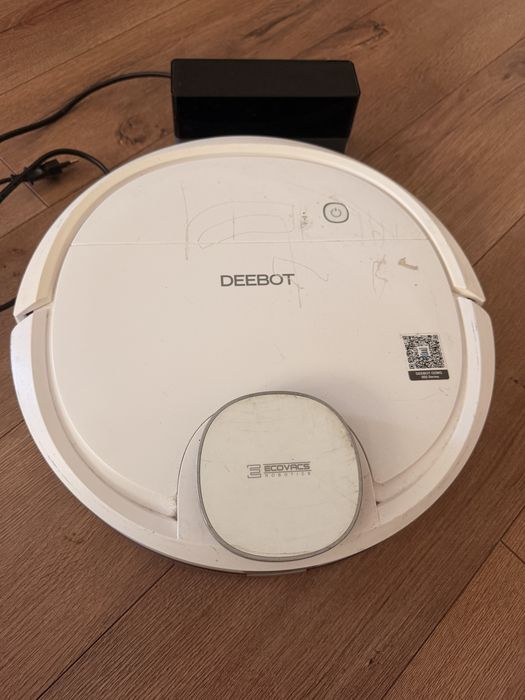 Робот пилесос Deebot Ecovacs