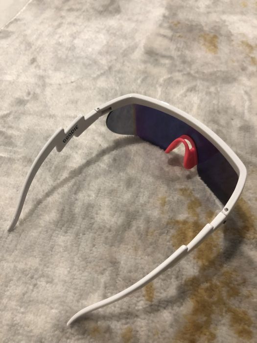 Óculos de sol espelhados