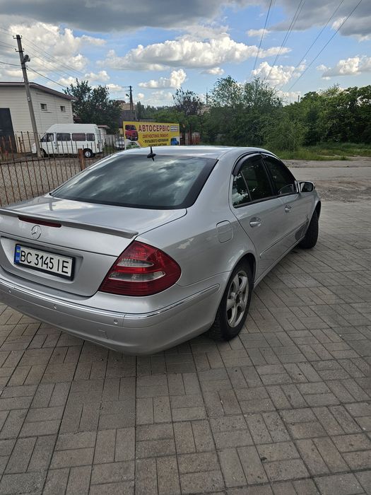 Легковые автомобили