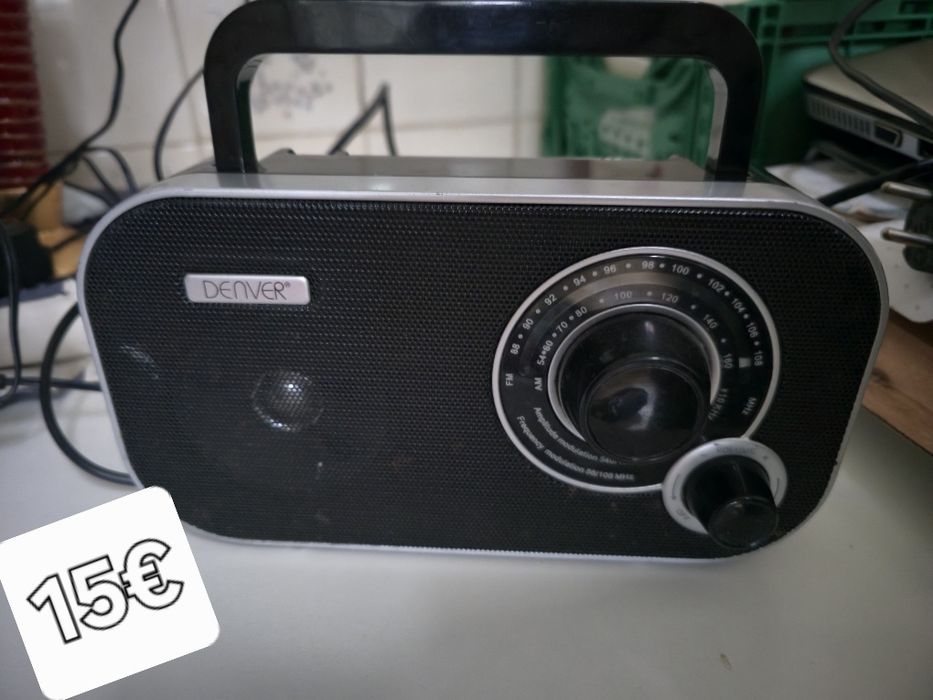 Radio em muito bom estado