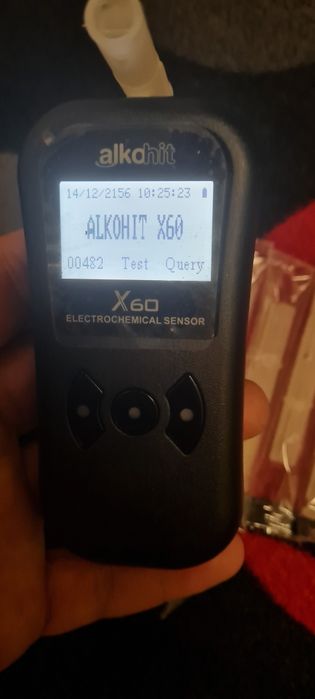 Алкотестер,цифровий електрохімічний алкотестер Alkohit X60.