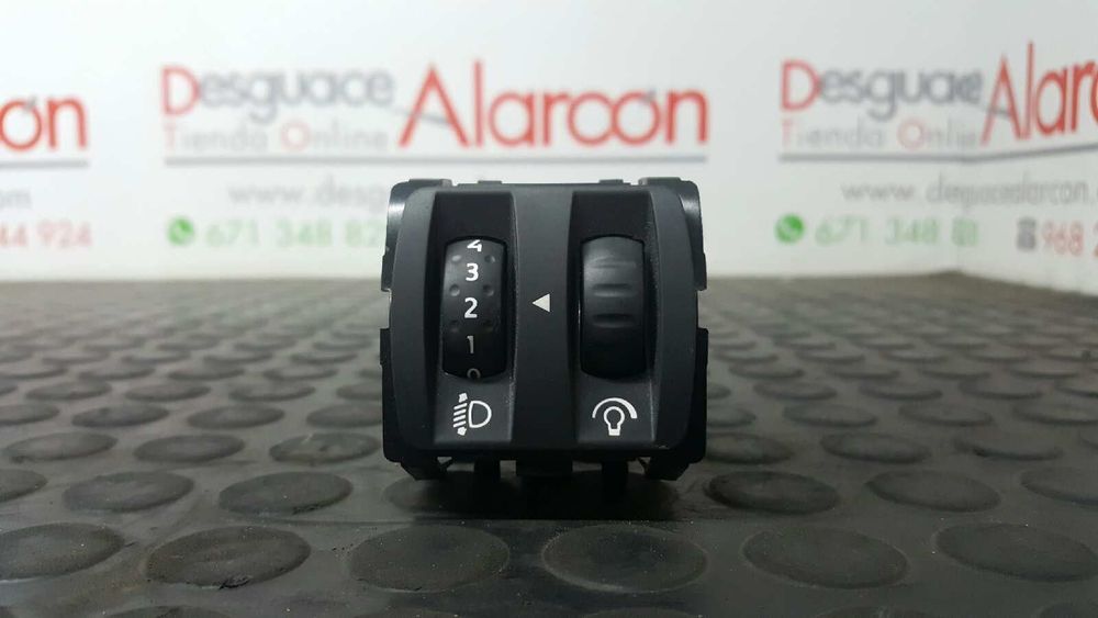 CONTROLE DE AJUSTE DE LUZES RENAULT CLIO IV BUSINESS