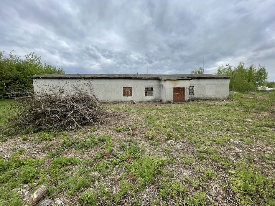 Склад ангар Івано-Франківськ-Львів комерція 0.62га