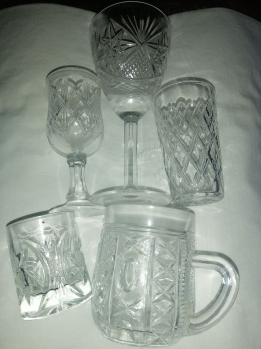 Стаканы бокалы кришталеві по 6шт кожної одиниці