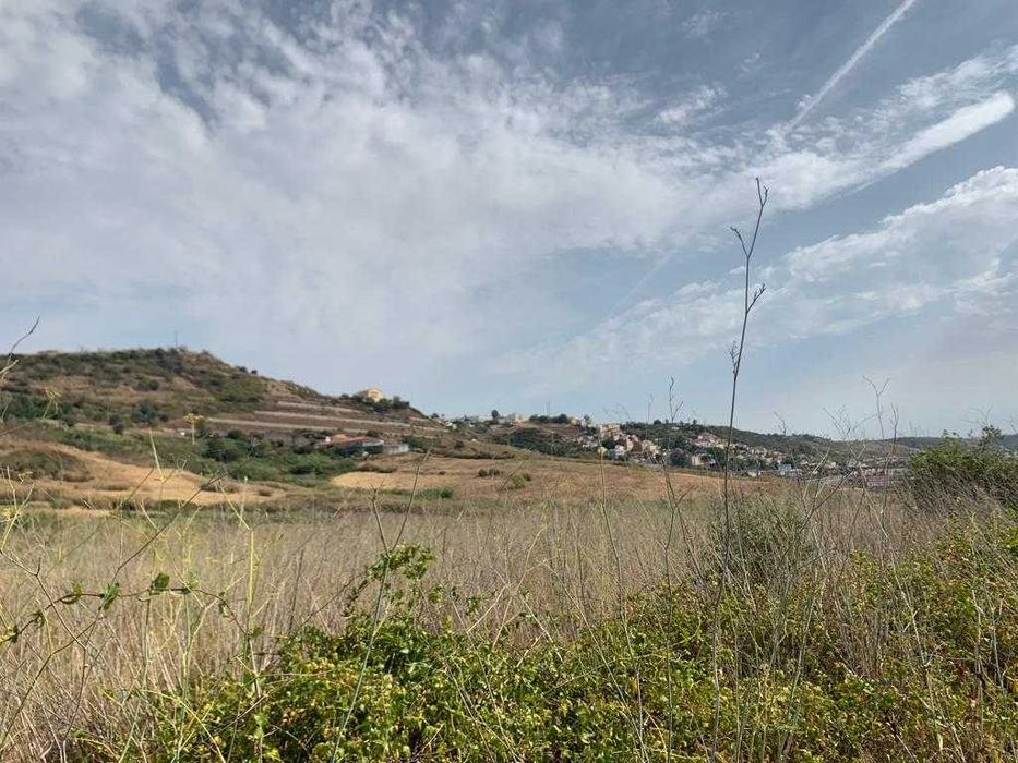 Terreno para construção em Frielas