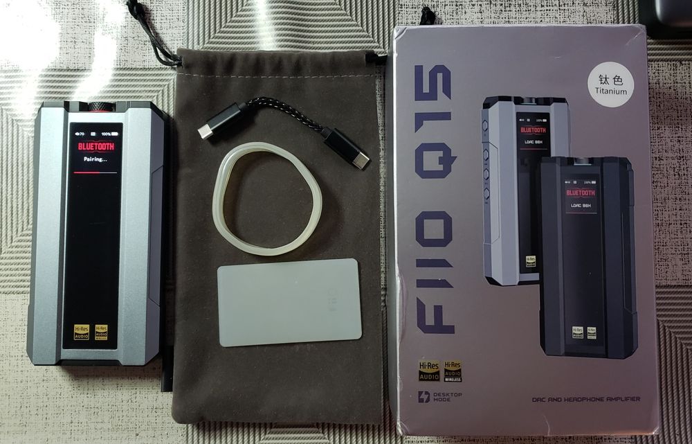 FiiO Q15 Titanium Gray ЦАП-усилитель для наушников