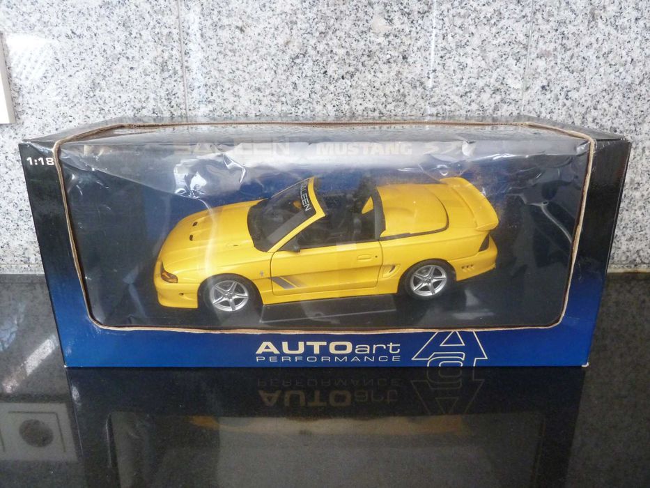 1:18 AutoArt, Saleen Ford Mustang S351 Convertible, Minichamps