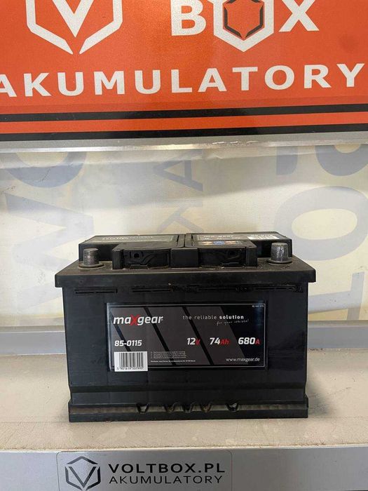 Akumulator Używany MaxGear 74Ah 12V