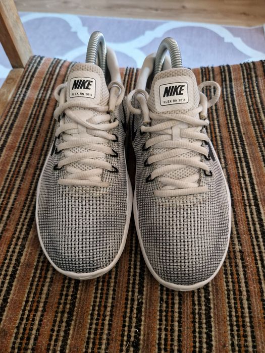 Sneakersy Nike Flex Run r 36.5