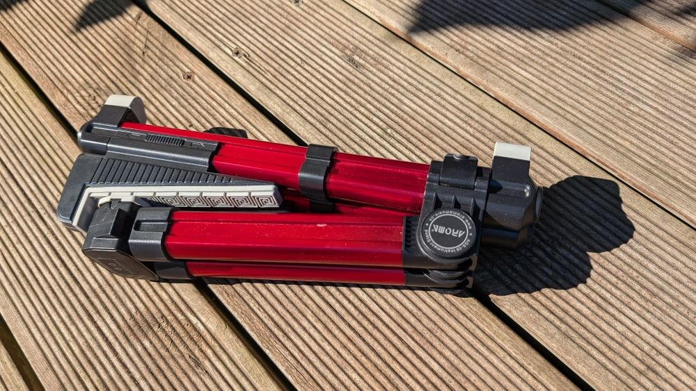 Aluminiowy turystyczny stojak ma gitarę lub ukulele składany ultra lek