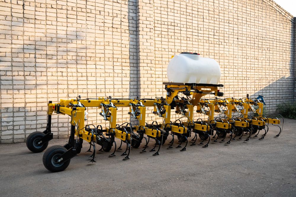 Міжрядний Культиватор КРН-5,6 м |  GENERAL | 9 секцій