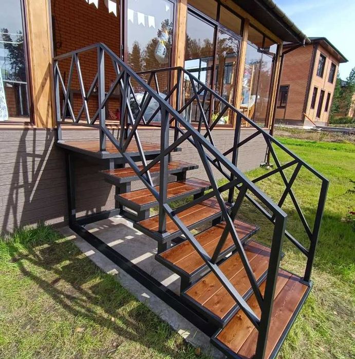 Маршевые конструкционные лестницы