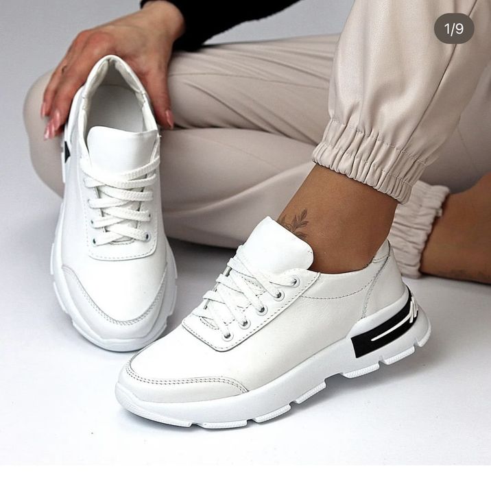 Кожаные кроссовки 38р.