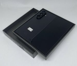 Samsung Z Fold 7 512GB - Stan idealny