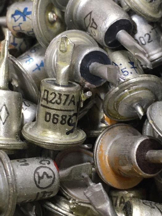 Кнопки Микрики Диоды Реле МПГ Ag Au