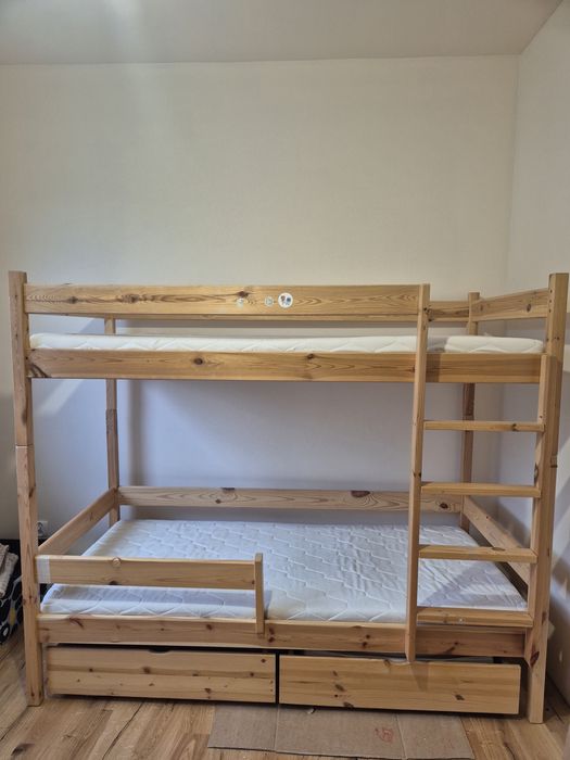 Łóżko piętrowe 180/80 +2 materace