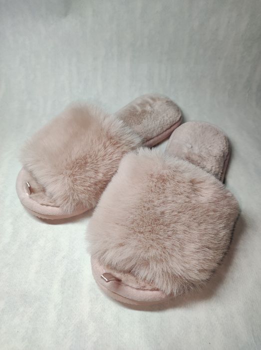 Тапочки с пушком женские домашние пудровые фирма Gemelli