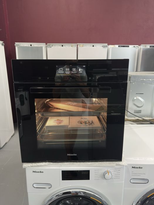 Духовка-Пароварка фірми Miele DGC 7860