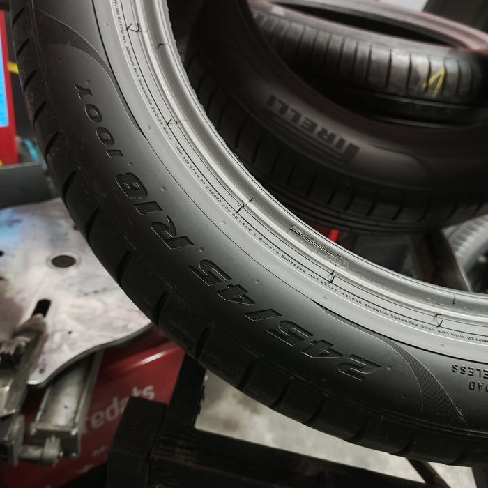 245/45/18 XL Pirelli P Zero Run Flat