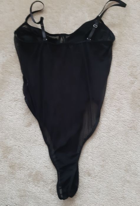 Body preto em renda NOVO