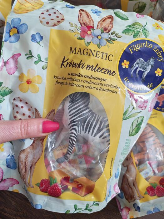 Krówki mleczne z figurkami zwierząt 6szt