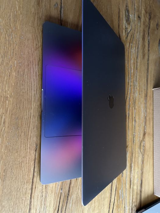 Apple MacBook Pro 16" A2141 i9 1TB SSD 5500M IDEALNY!