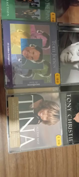 Música em CD Best Of ou Greatest Hits Internacionais Letra T.