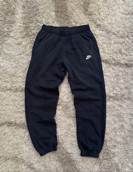 Штаны nike.