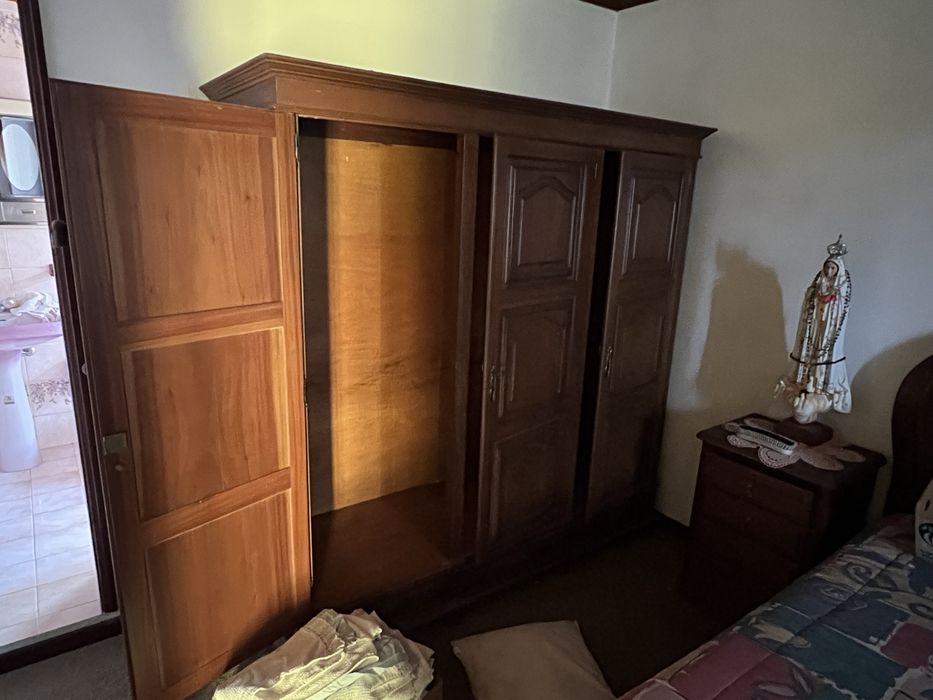 Mobilia antiga para despachar