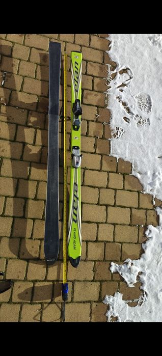 Narty  różne w bardzo dobrym stanie