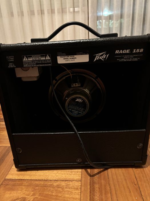 Amplificador Peavey rage 158