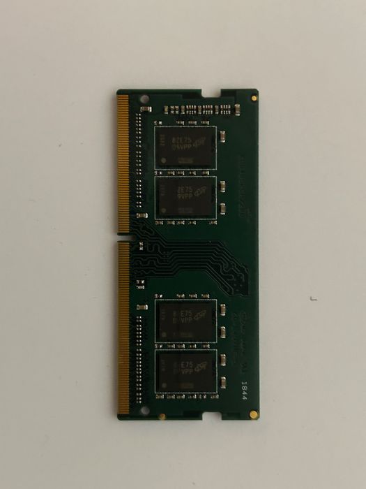 NOWA Pamięć RAM Crucial SODIMM 8GB DDR4, ct8g4sfs824a
