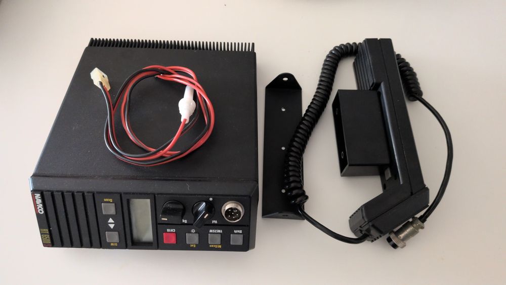 VHF marítimo NAVICO RT6500S