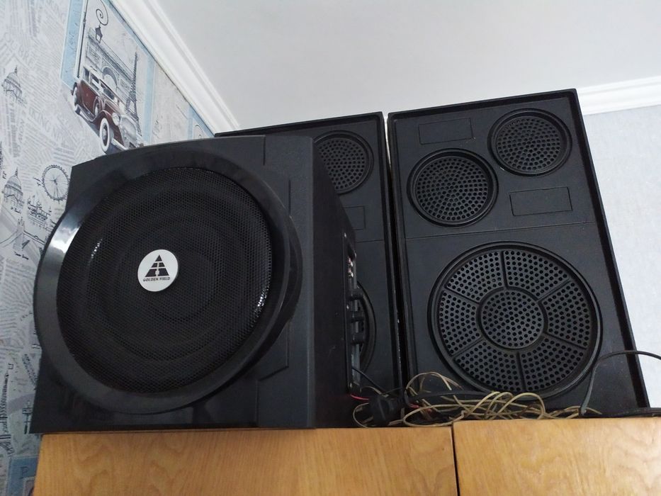 Продам колонки и саб в хорошем состоянии