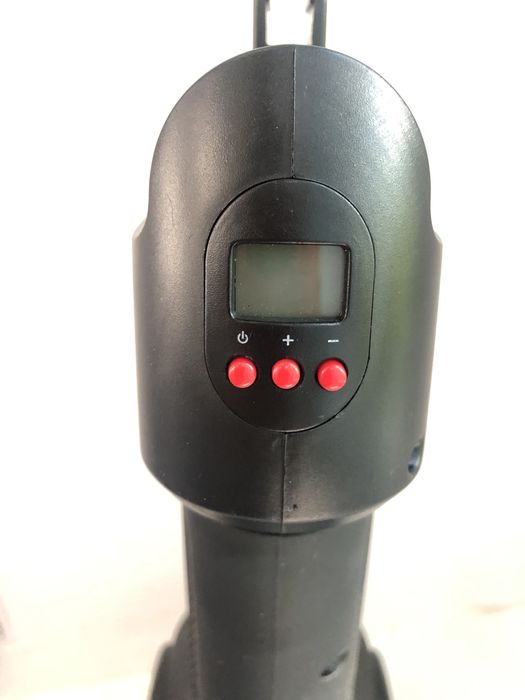 Портативний повітряний компресор Air Hawk Pro з цифровим манометром