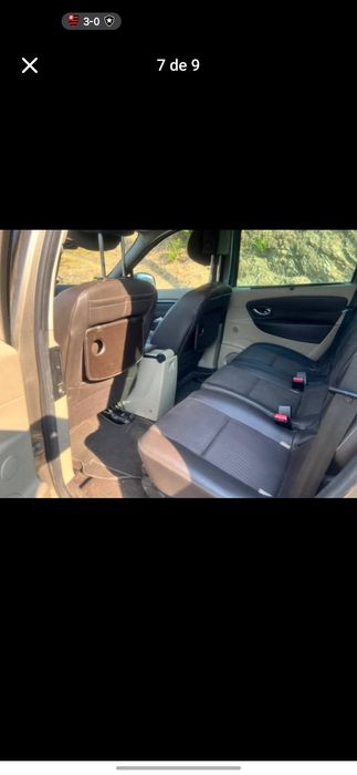 Renault scenic avariada