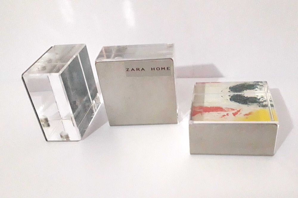 Mini Frames / Acrylic Photo Holders by Zara Home – Set of 364737899967617121