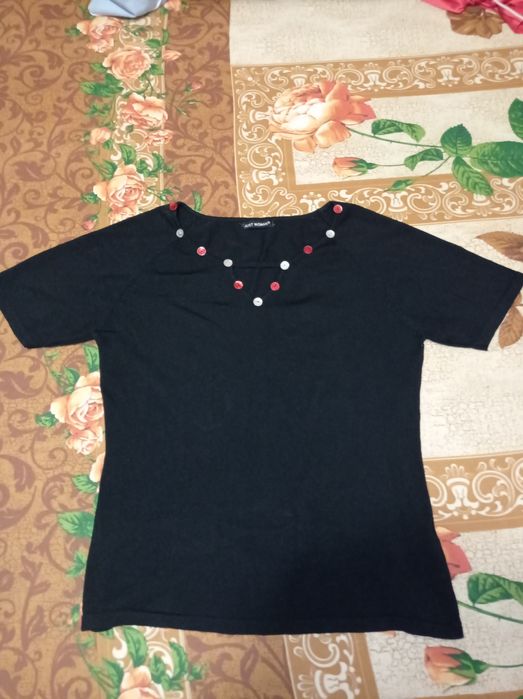 Футболка жіноча легка