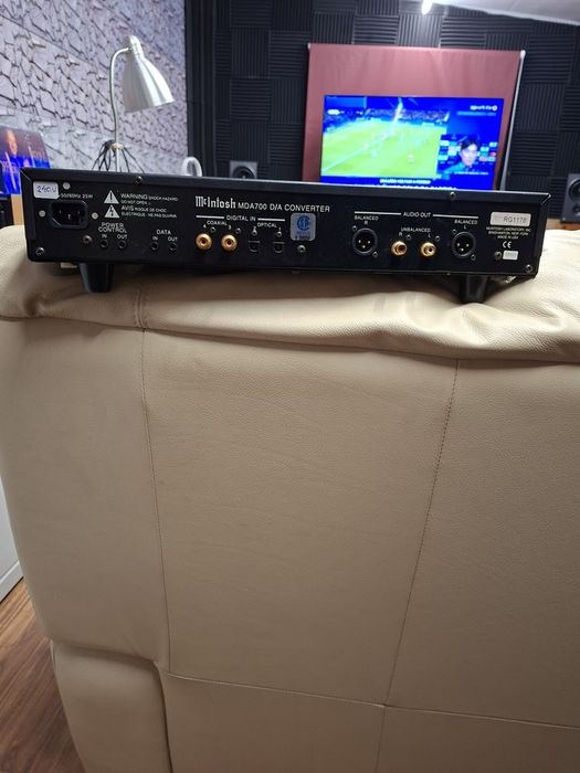 Mcintoshi MA 700