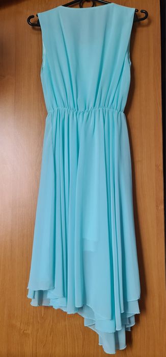 Продаю шифонове плаття блакитного кольору
