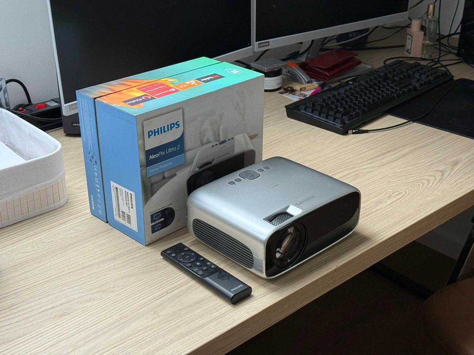 Projektor Philips NeoPix Ultra2 NPX642