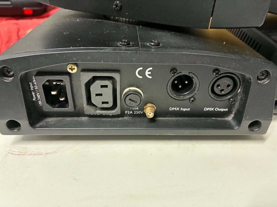 Głowa ruchoma Showtec Phantom MK1 50 led spot