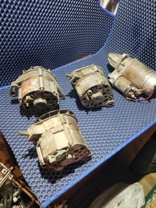 Генератор ВАЗ три штуки