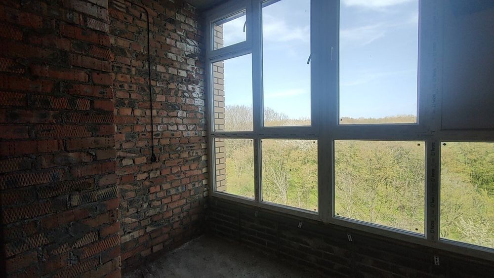 Велика 2к двостороння, чудовий краєвид на зелену зону!38443